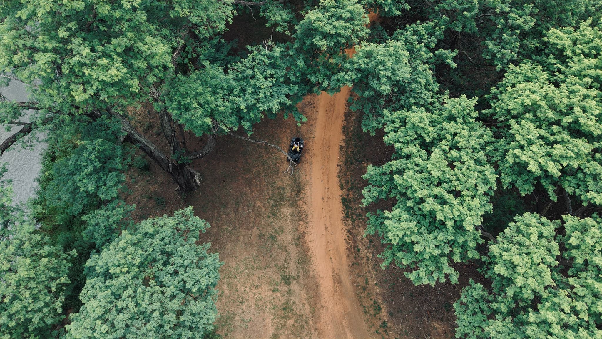 Quad biking adventure at Mologa River Lodge