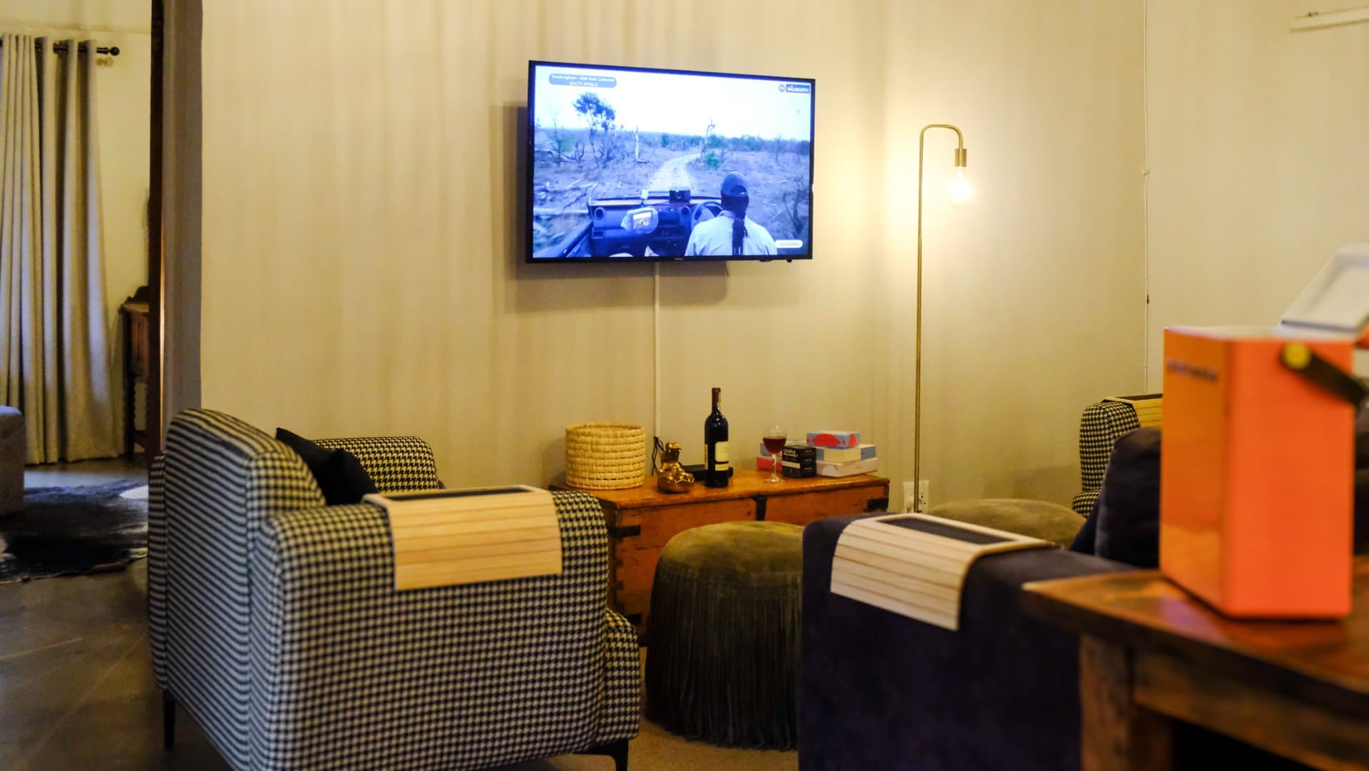 BeeHive Cabin - Image 4