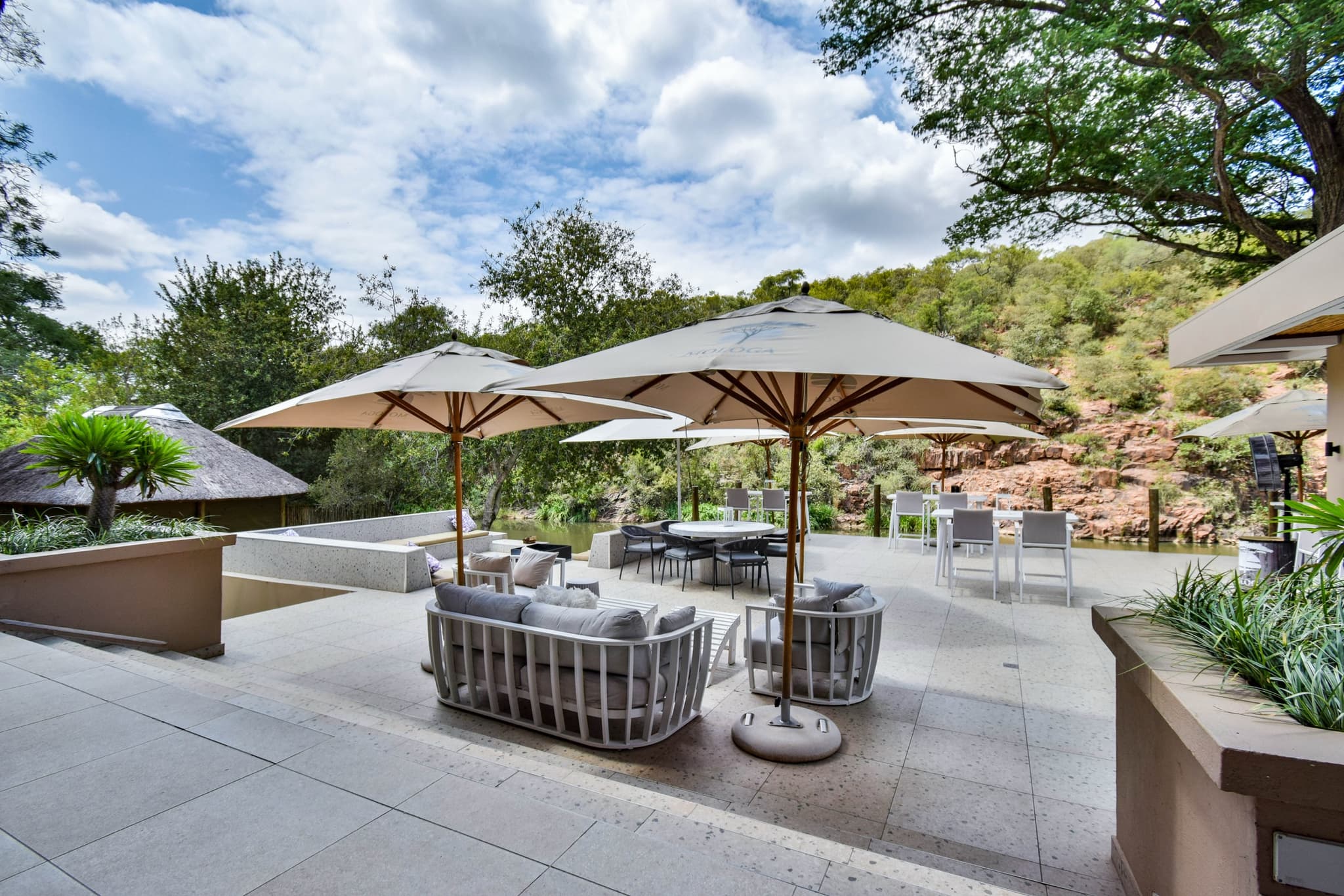 Mologa River Lodge exterior